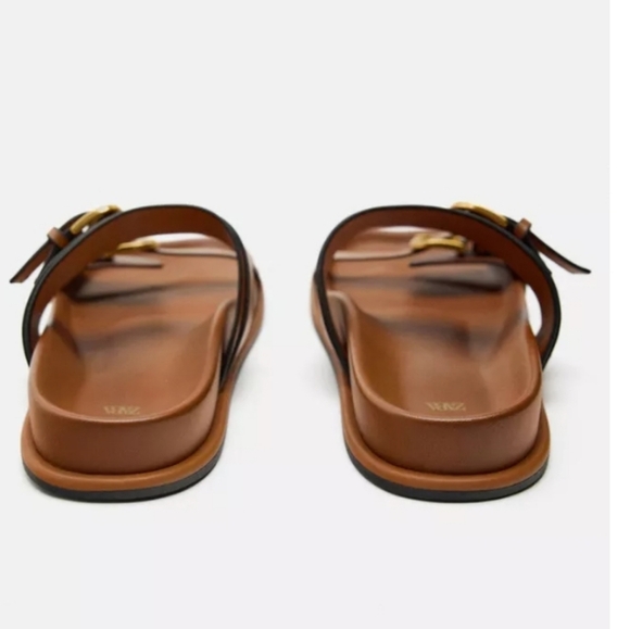 Zara Brown Sandals with Gold Buckles - Picture 4 of 6